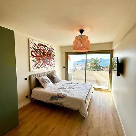 3 Renovated Sea View 2025